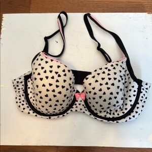 PINK Victoria's Secret Black and White Heart Bra